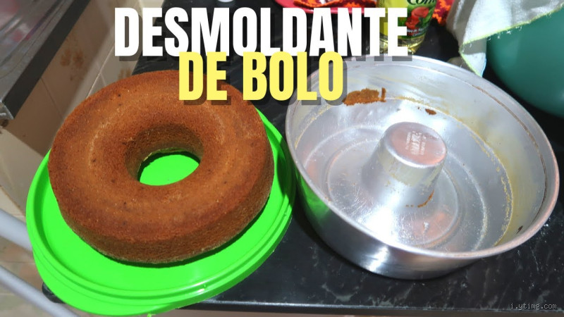 Que horas devo desenformar o bolo?