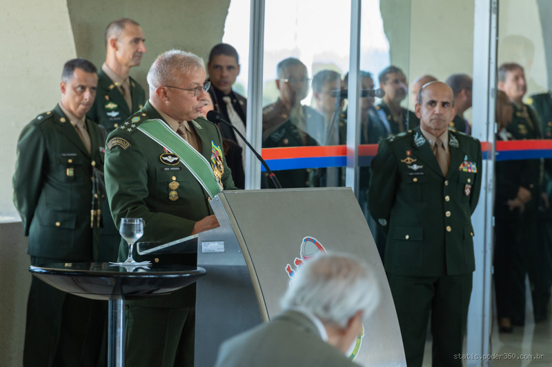 O que é um chefe do Exército? Entenda o papel dessa figura essencial