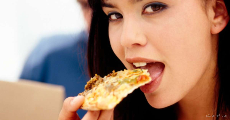 Quantos pedaços de pizza posso comer para não engordar?