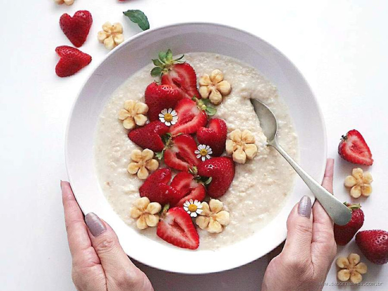 Como devo comer o farelo de aveia? Dicas para aproveitar todos os benefícios