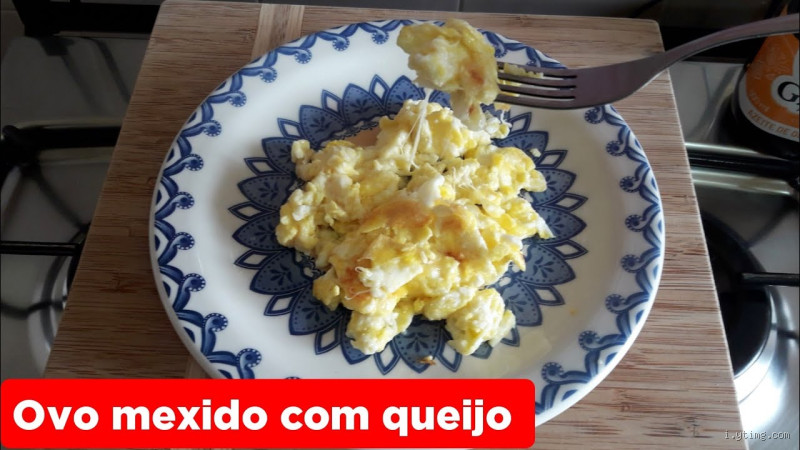 Pode comer ovo e queijo juntos? Descubra a verdade sobre essa combinação!