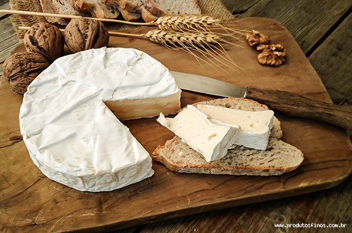 Por que o queijo brie é tão caro?