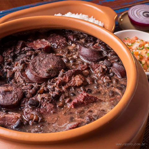 Quantos dias a feijoada pode ficar no congelador? Saiba tudo!
